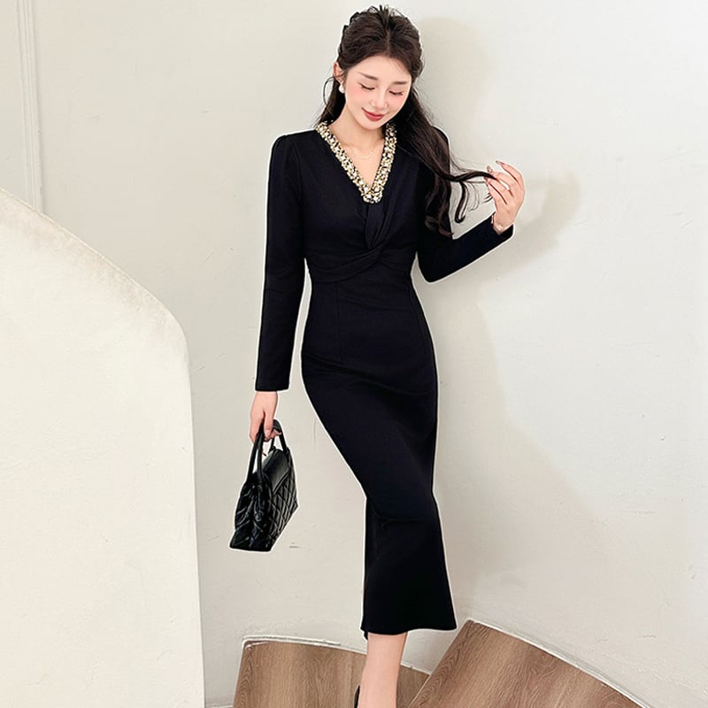 【dress】Vネックラインストーン付きロングワンピース Q7501