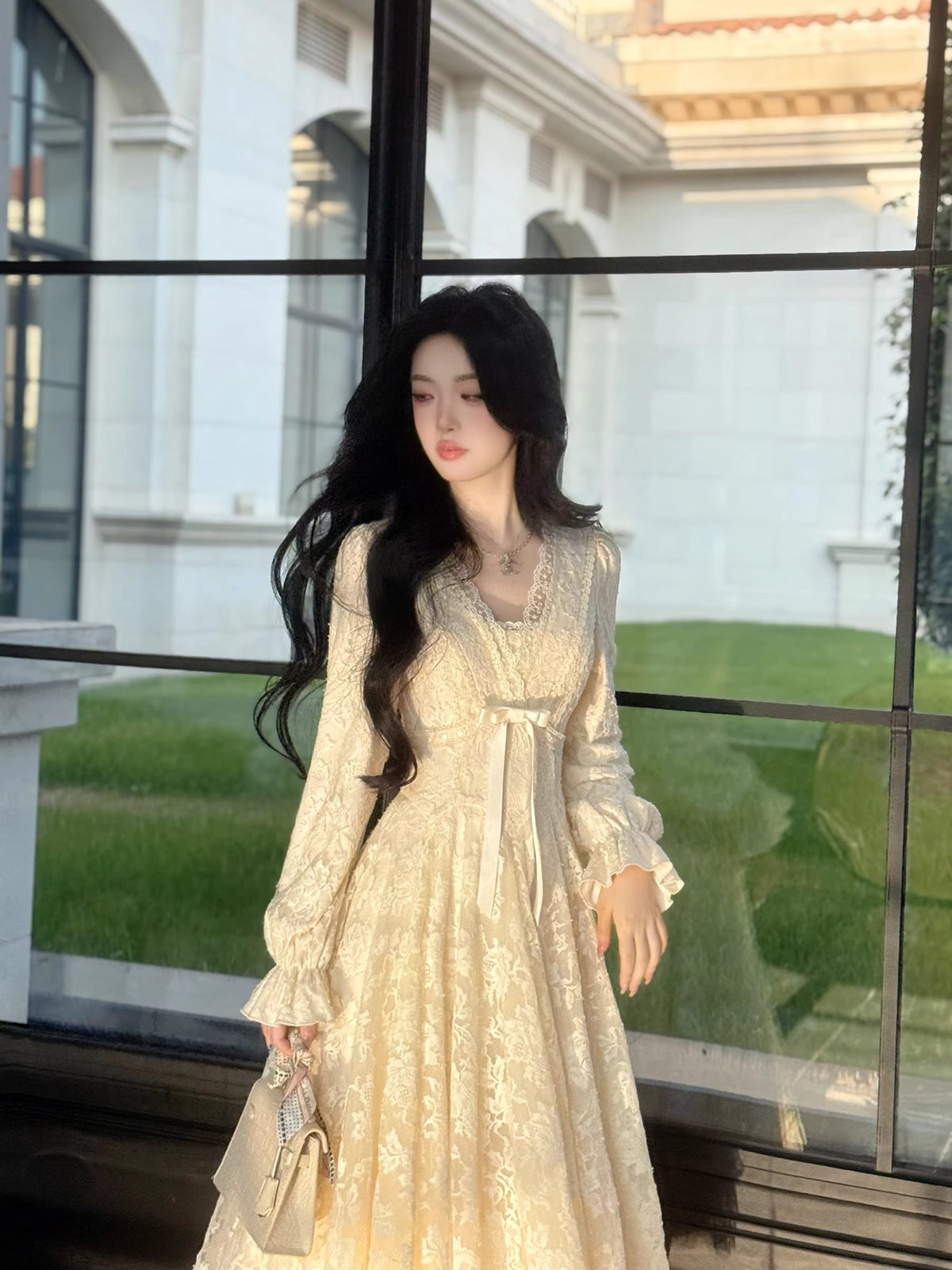 【dress】Vネックロングレースワンピース Q7563