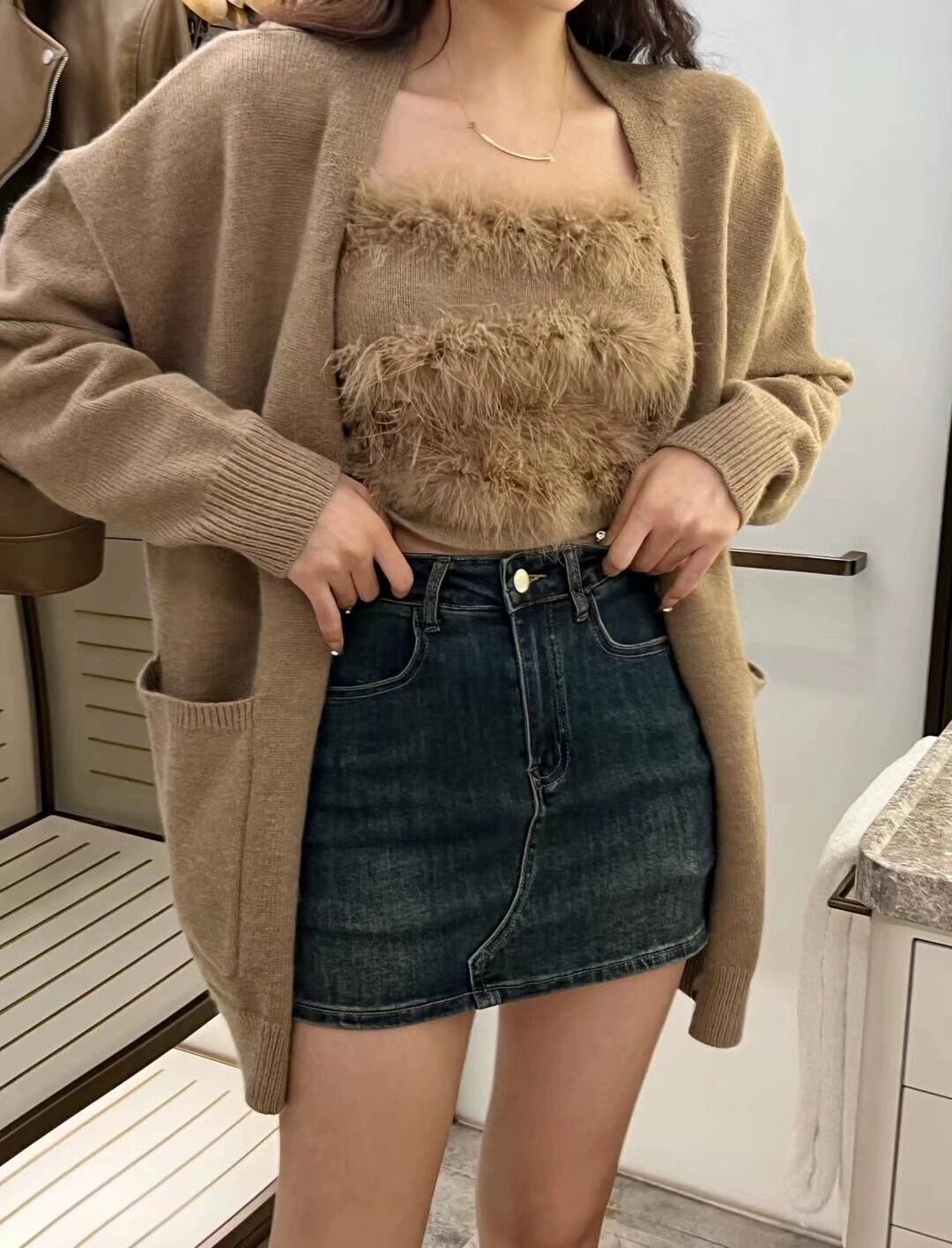 【tops】フェイクファーキャミソール×カーディガンセット　N2130