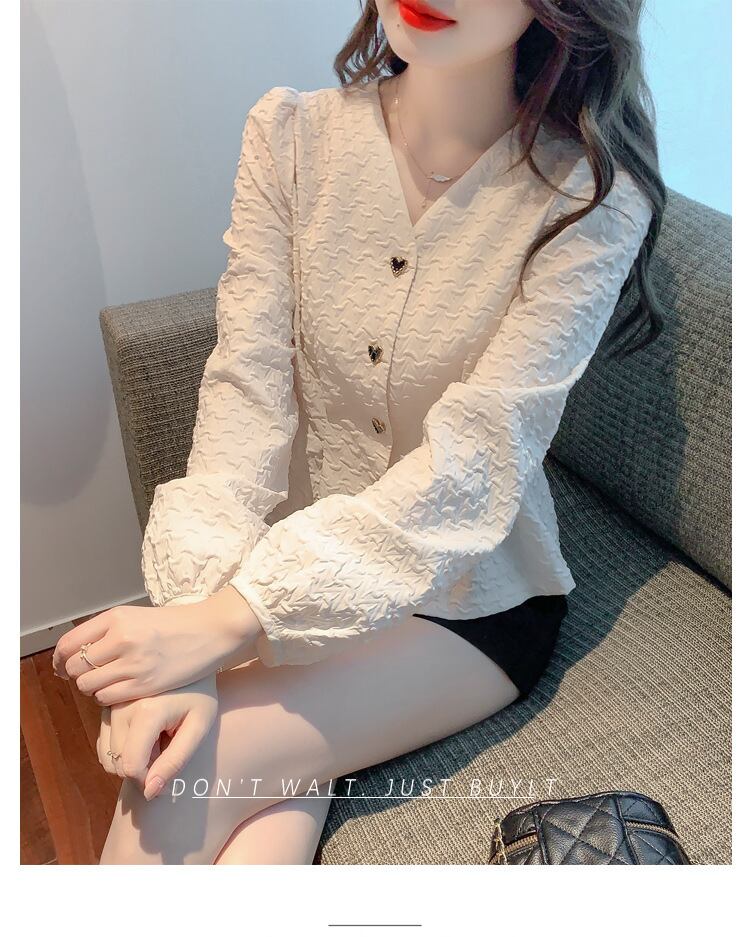 【tops】Vネックシャツトップス　M28618