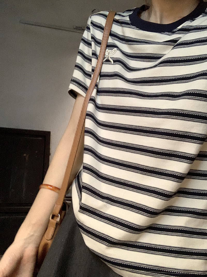 【tops】ボーダー柄Tシャツ　M25136