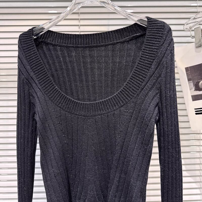 【tops】袖ファーニットトップス Q7333