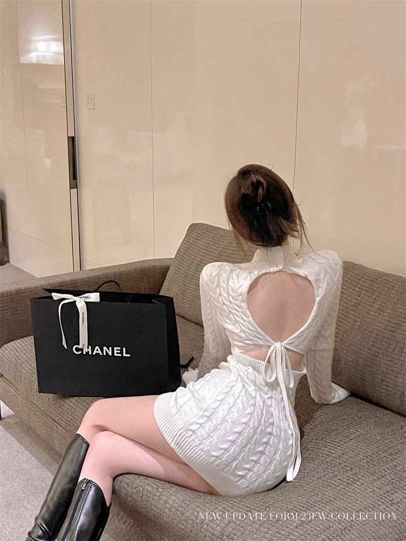 【dress】バックレスワンピース　M25657