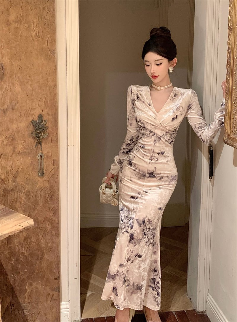 【dress】Vネックプリントワンピース G19641