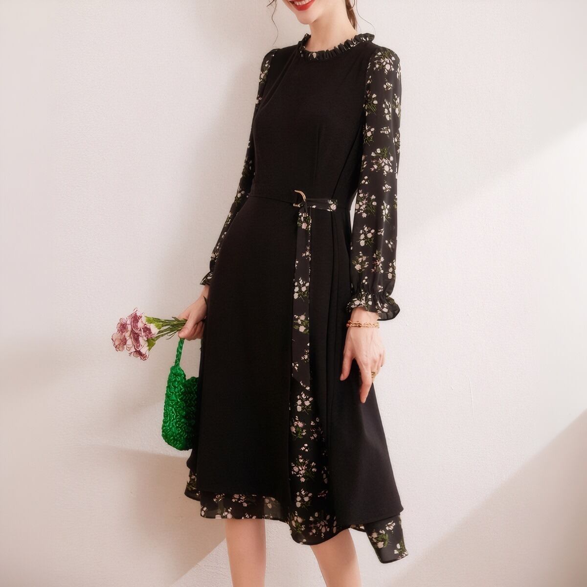 【dress】切り替え花柄ワンピース　M29665