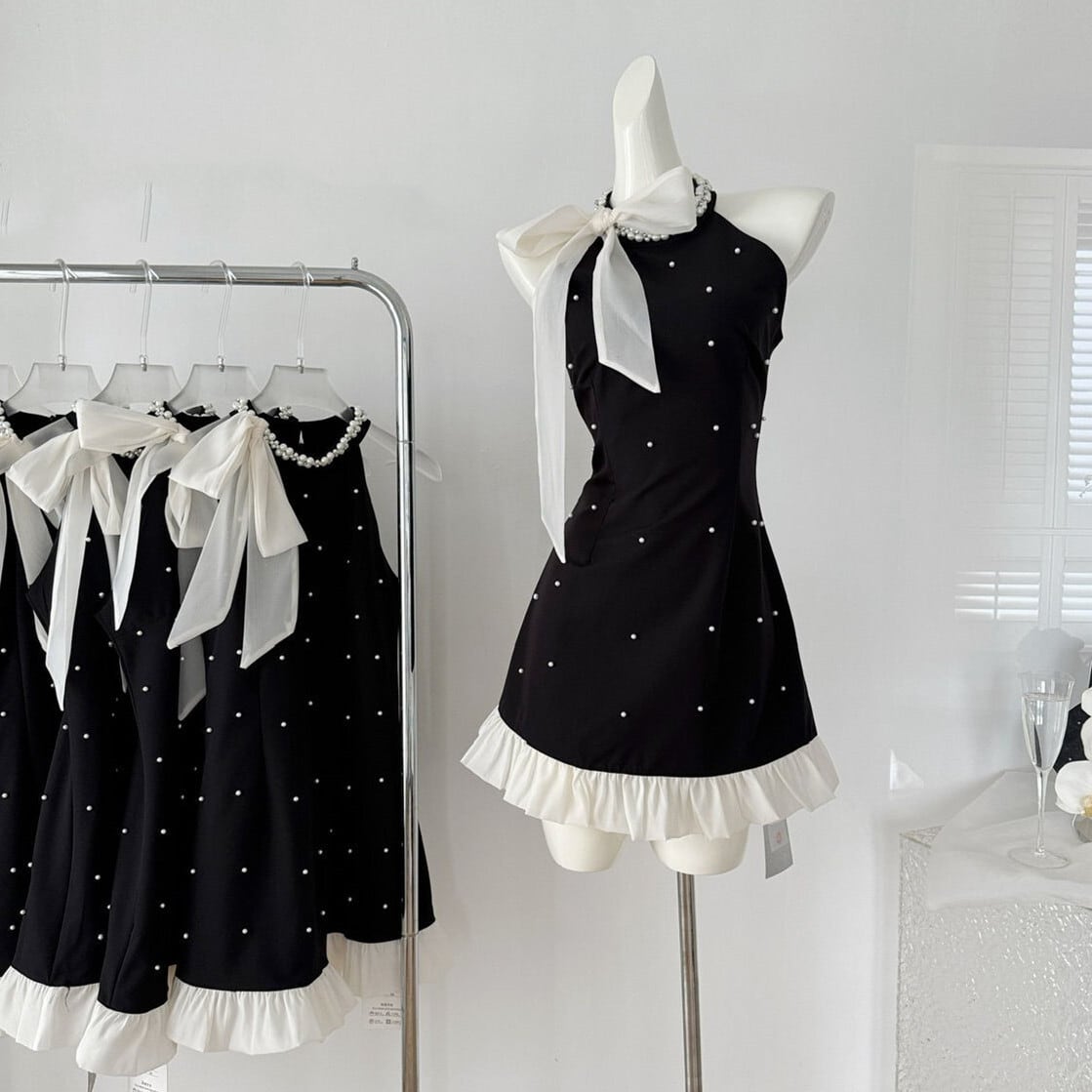 【dress】ノースリーブパールビジューワンピース　M24422