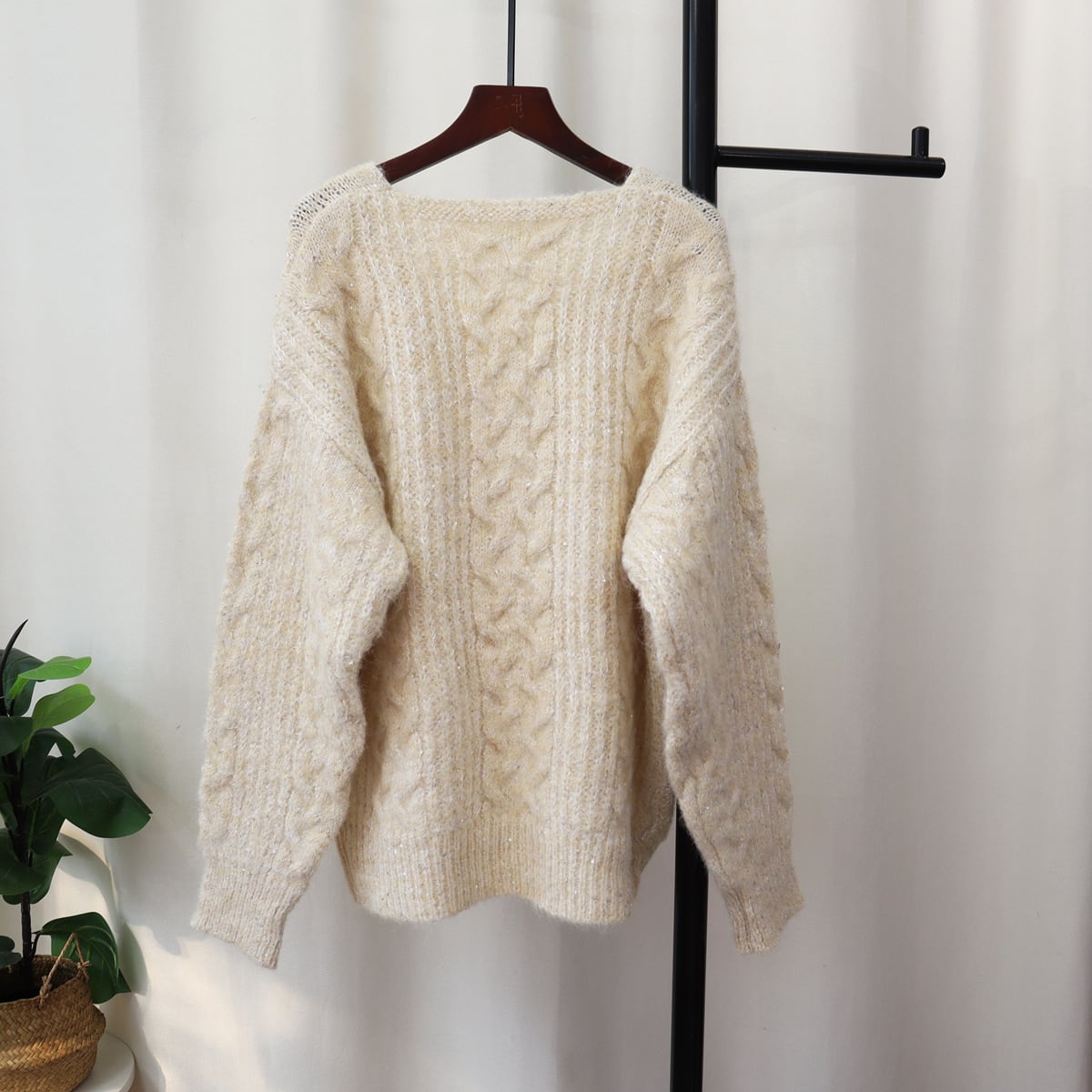 【tops】スパンコールニットセーター　M29050