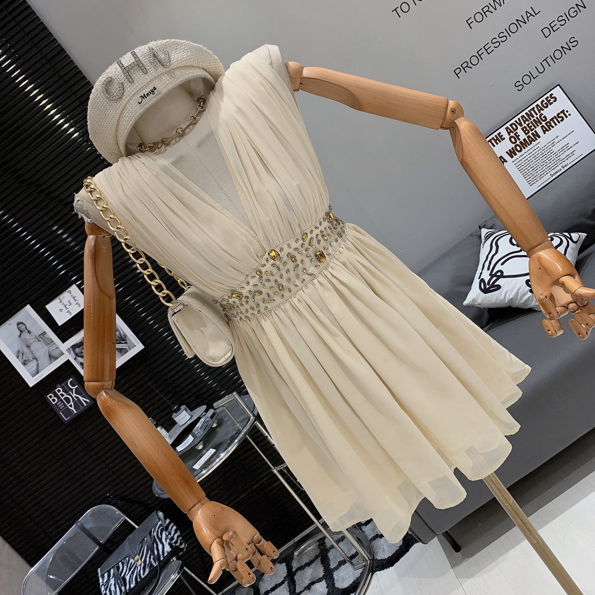 【dress】Vネックワンピース　M25011