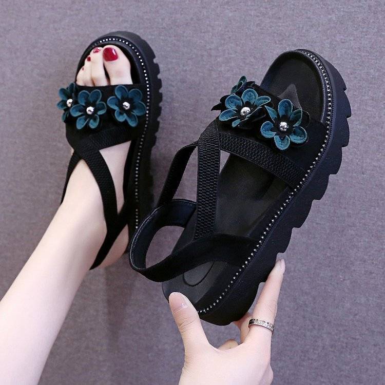 【shoes】一目惚れ！2色花模様履きやすい合わせやすい大人きれいめ厚底サンダル