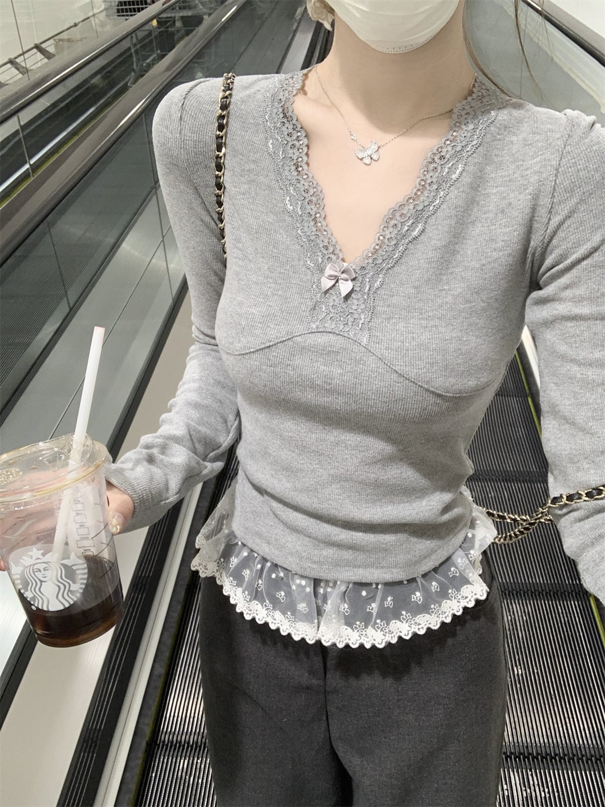 【tops】レース切り替え長袖Tシャツ　M29399