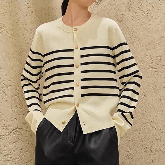 【outer】ボーダー柄ニットカーデ　M27235