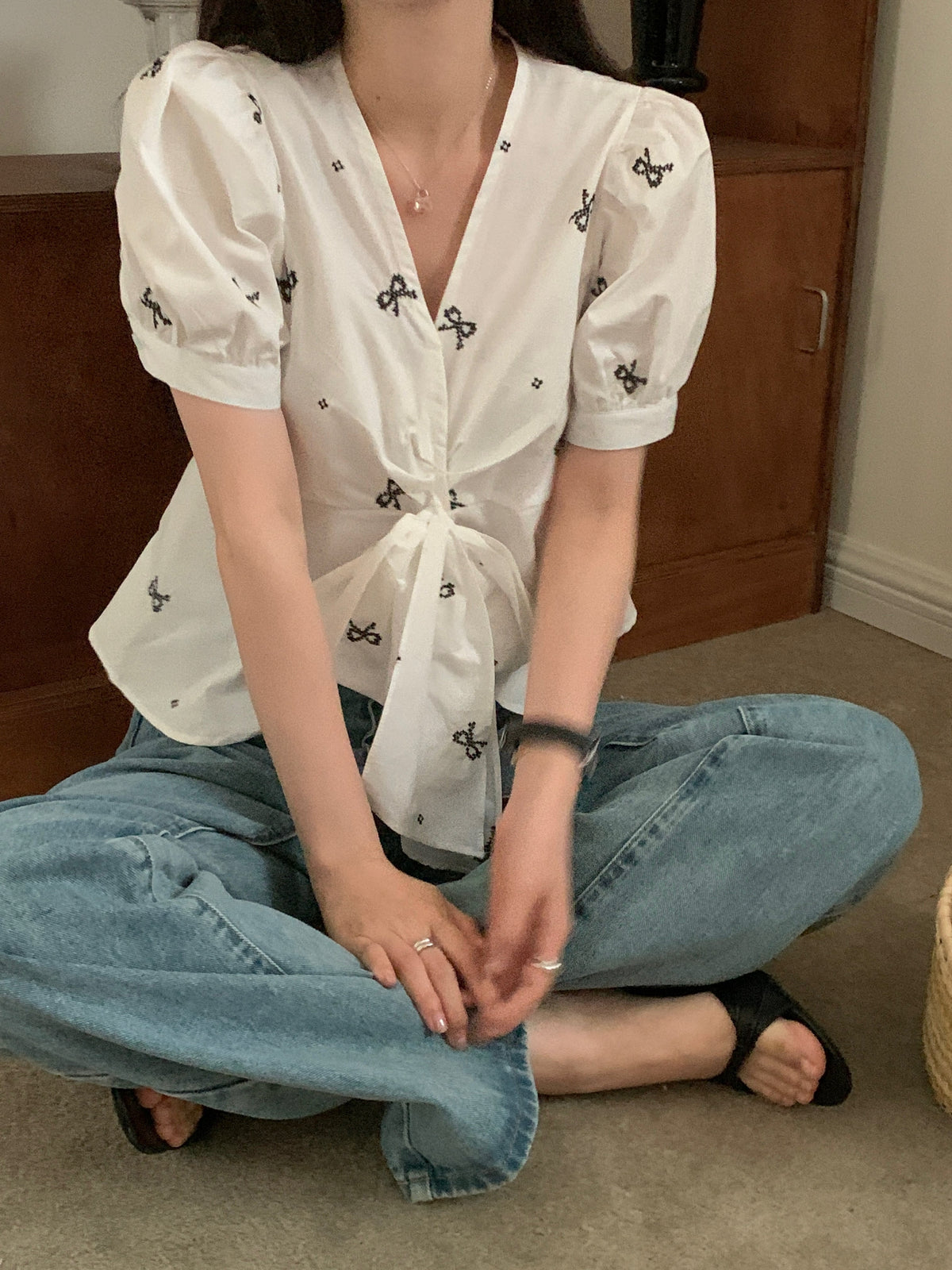 【tops】リボンプリントシャツトップス　M23890