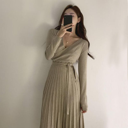 【dress】エレガント早い者勝ち 気質満点レトロ着痩せVネックニットワンピース G1759