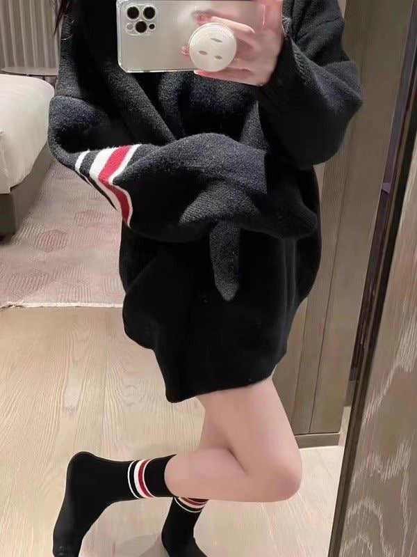 【tops】ラウンドネック長袖ニットセーターF8257