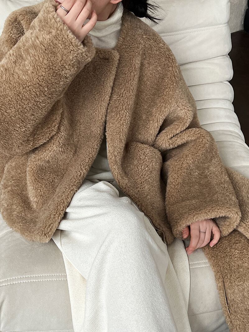 【outer】スカーフ付きシープボアコート Q7225