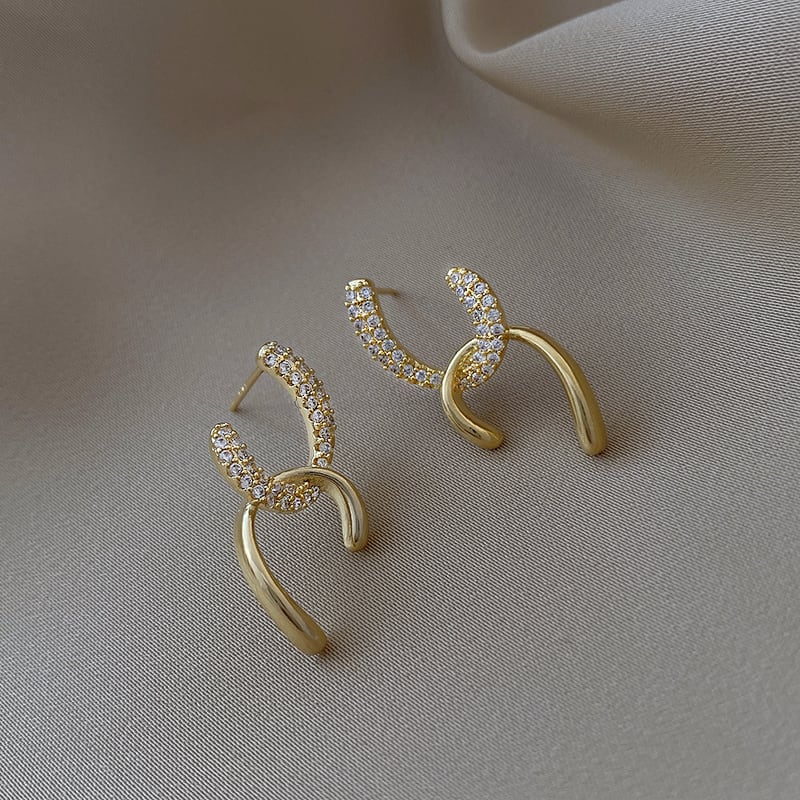 【小物】魅力的 chicエレガントファッションラインストーンピアスアクセサリー