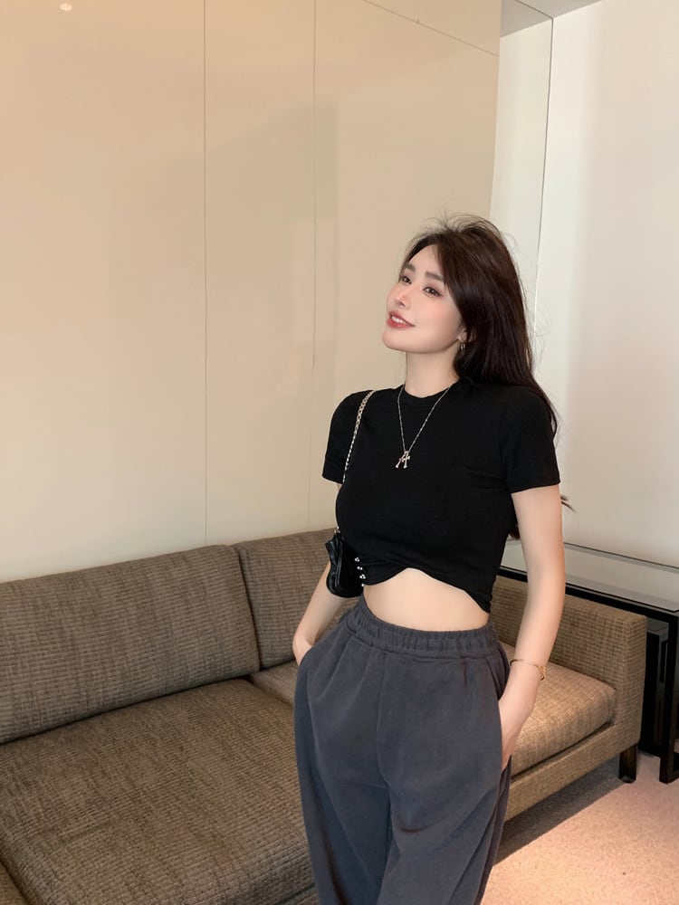 【tops】ラウンドネック半袖ＴシャツF7348