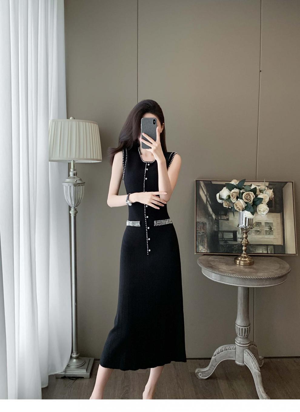 【dress】パールノースリーブニットワンピース　M24911