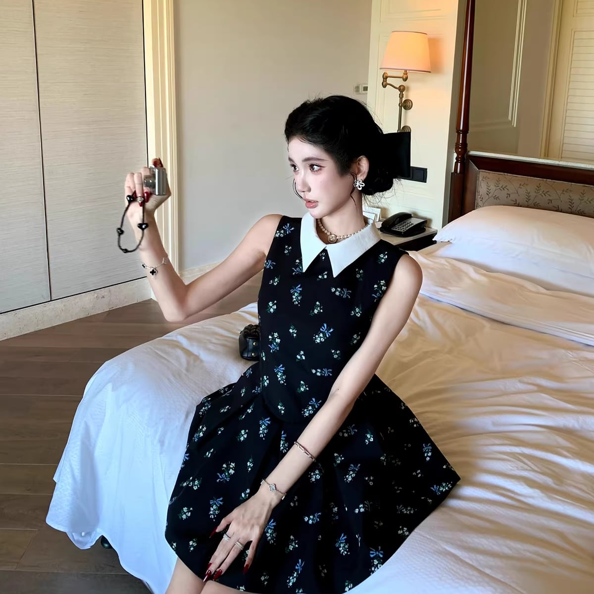 【dress】ノースリーブ花柄フレアミニワンピース Q8413
