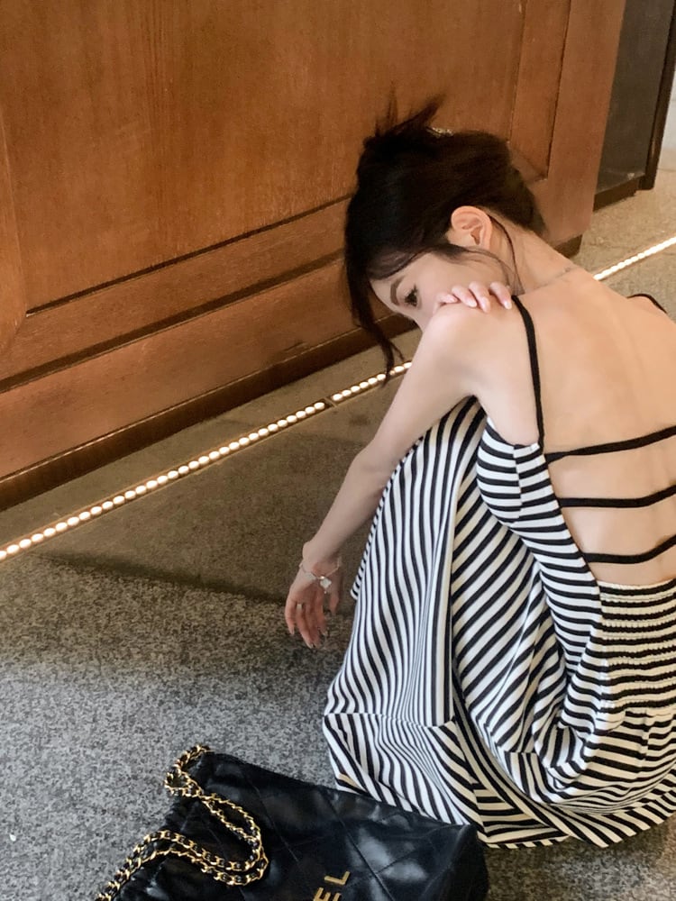 【dress】バックレスキャミワンピース　M24122