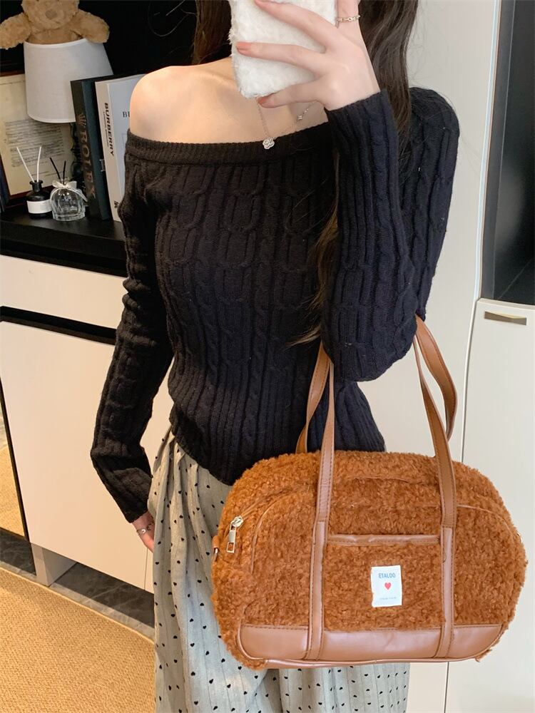 【tops】オフショルダーニットトップス　M28411
