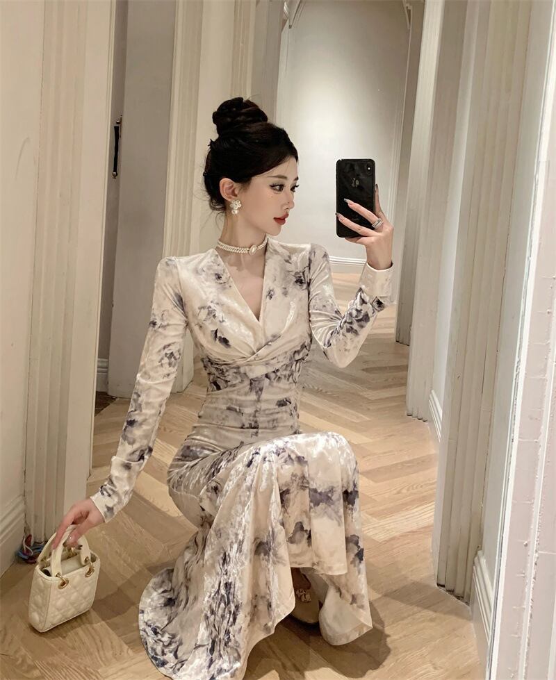 【dress】Vネックプリントワンピース G19641