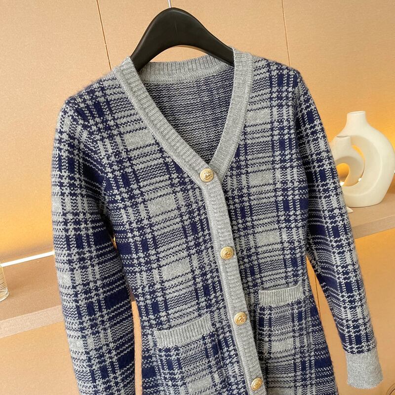 【dress】Vネックニットワンピース Q6780