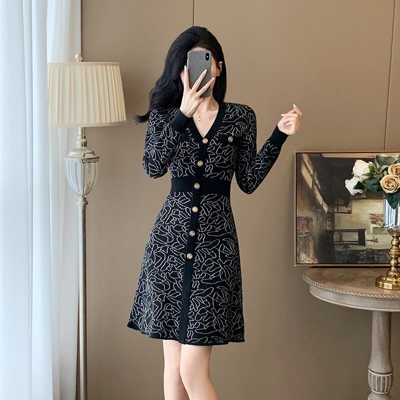 【dress】ジャカードVネックニットワンピース　M27683