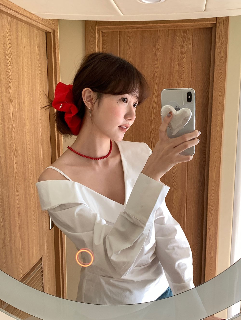 【tops】オフショルダーシャツトップス　M29584