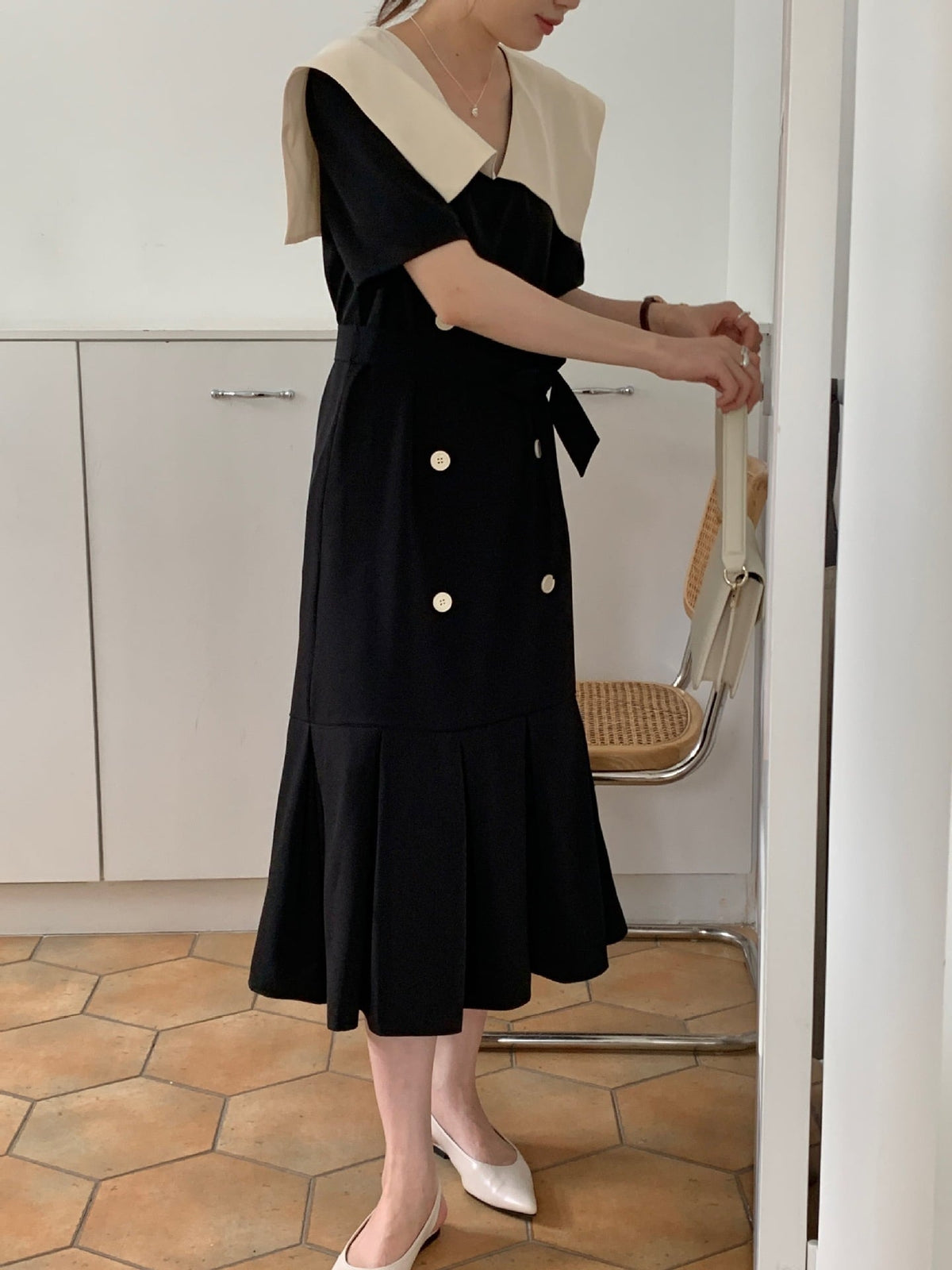 【dress】フリルダブルボタンワンピース　M24745