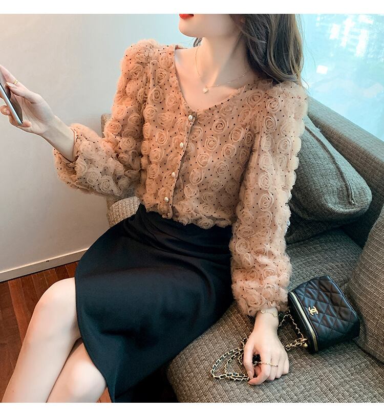 【tops】立体フラワーシャツトップス　M28607