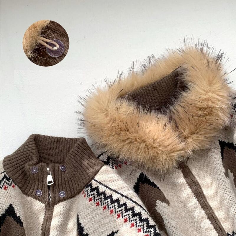 【outer】ファー付きニットカーディガン Q7611