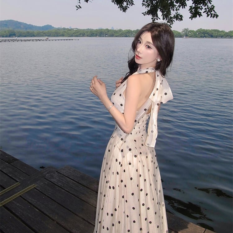 【dress】ホルターネックドット柄ワンピース　M32167