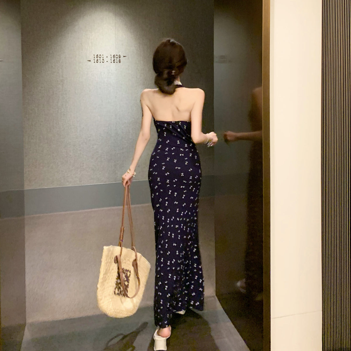 【dress】ホルターネック花柄ワンピース　N2999