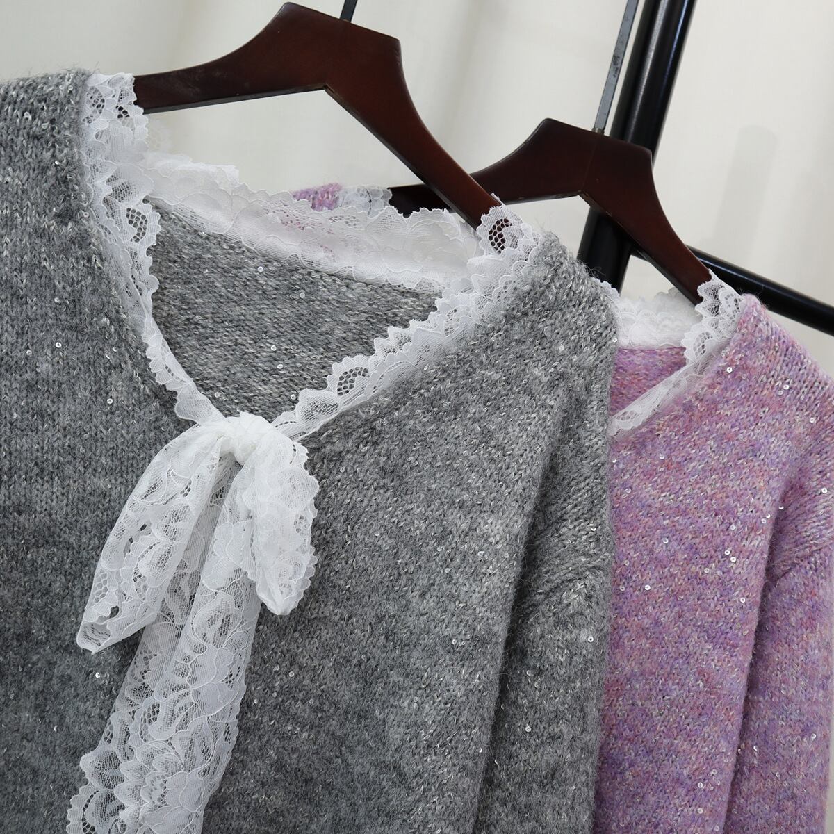 【tops】レース切り替えニットセーター　M28399