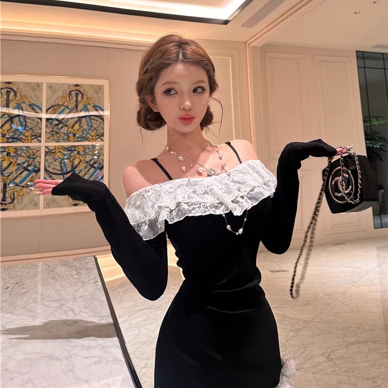 【dress】レースドッキングオフショルダーワンピース Q8071