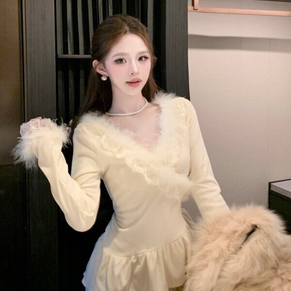 【tops】ファーレースドッキングフリルトップス　M28568