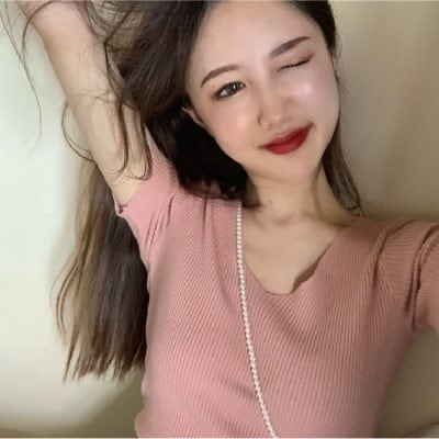 【tops】美人度アップ!韓国系スウィートVネックタイトニットTシャツF0061