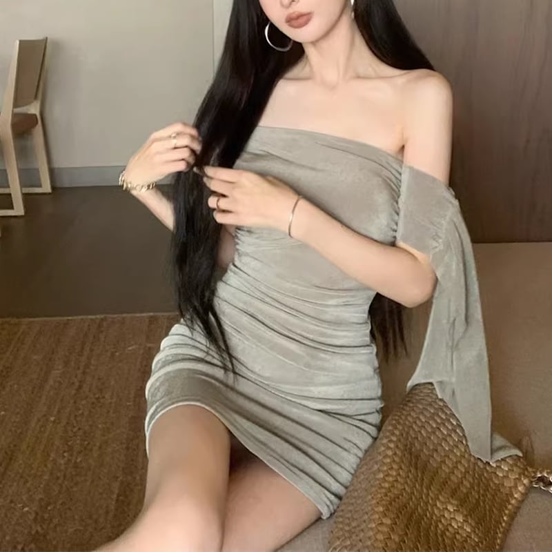 【dress】オフショルダーミニタイトワンピース Q8397