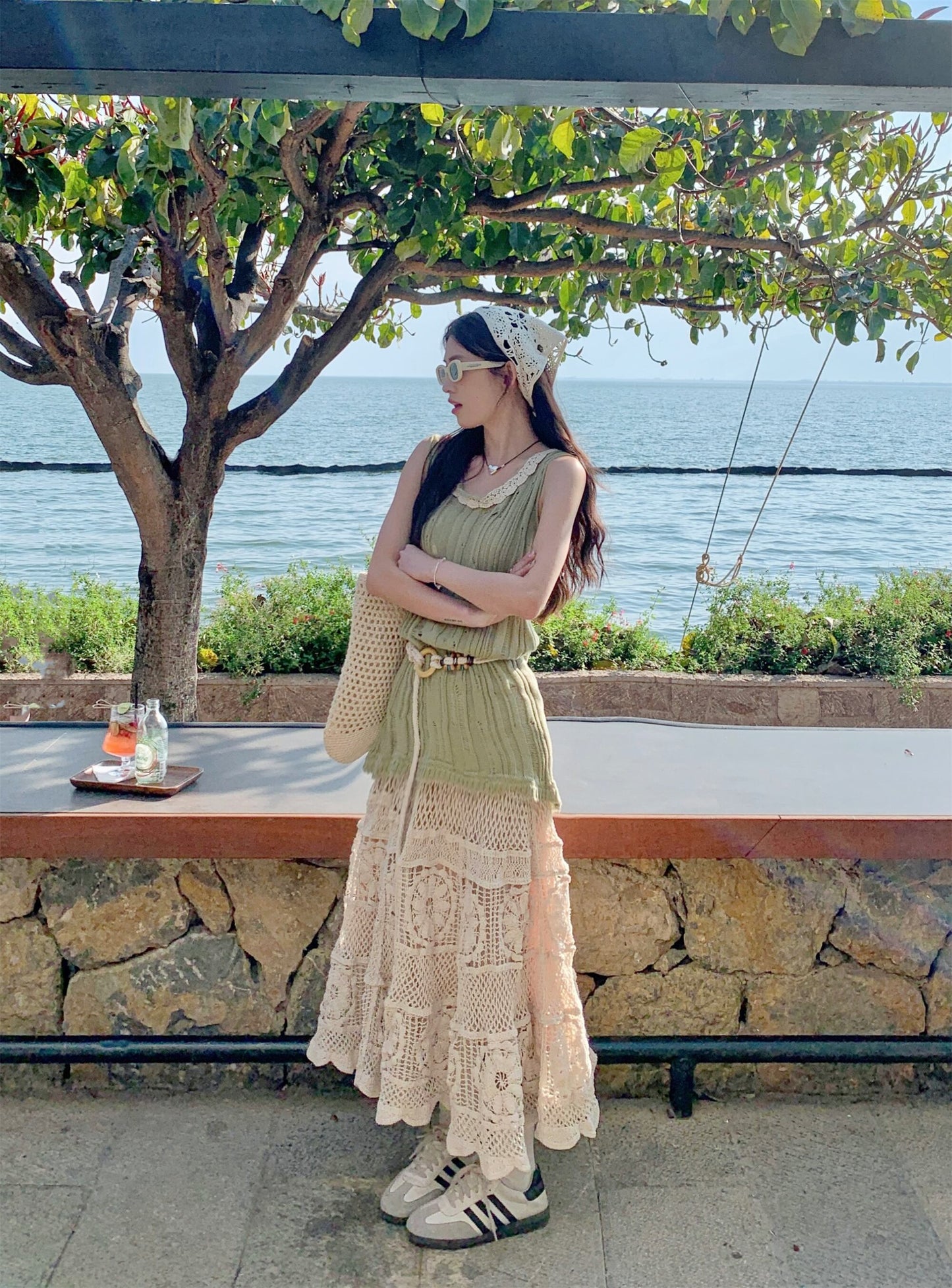 【set】ニットベスト+レース透かし彫りスカート２点セットG21099