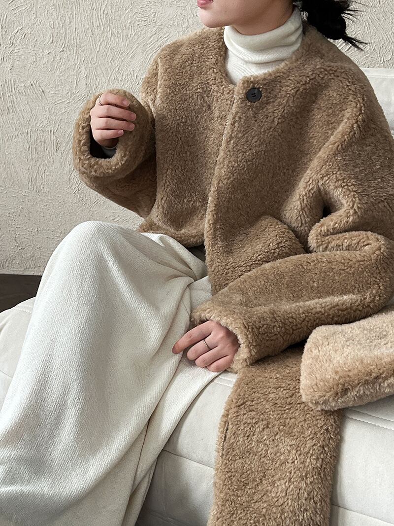 【outer】スカーフ付きシープボアコート Q7225