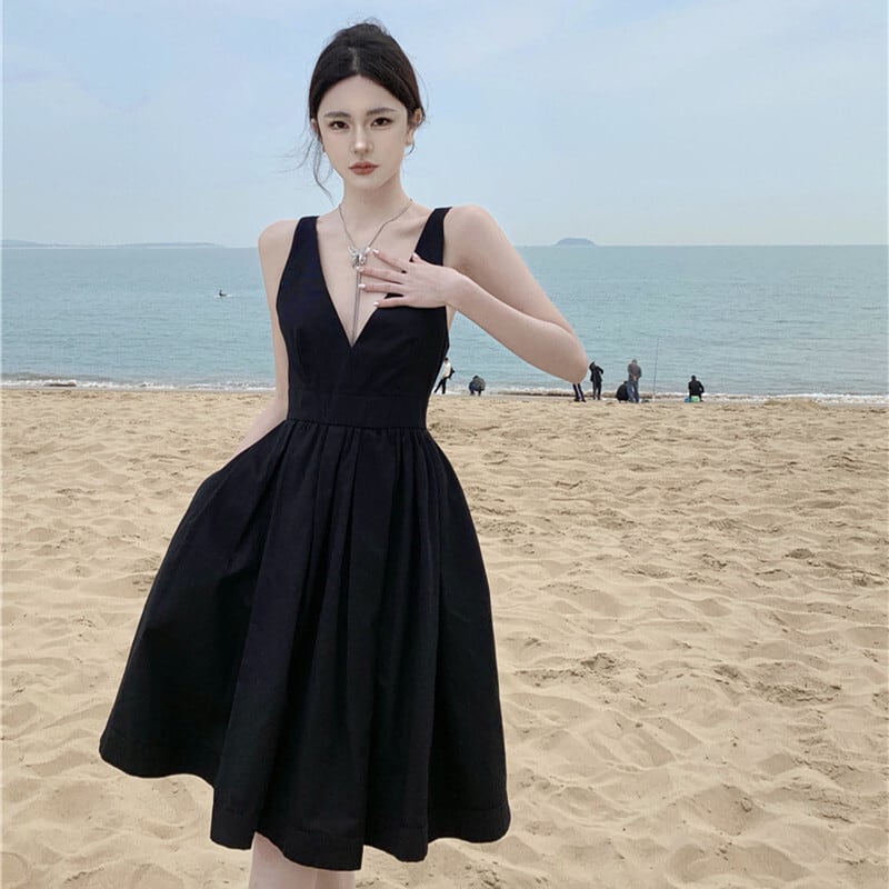 【dress】Vネックキャミワンピース　M30185