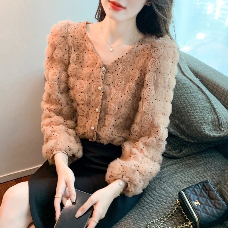 【tops】立体フラワーシャツトップス　M28607