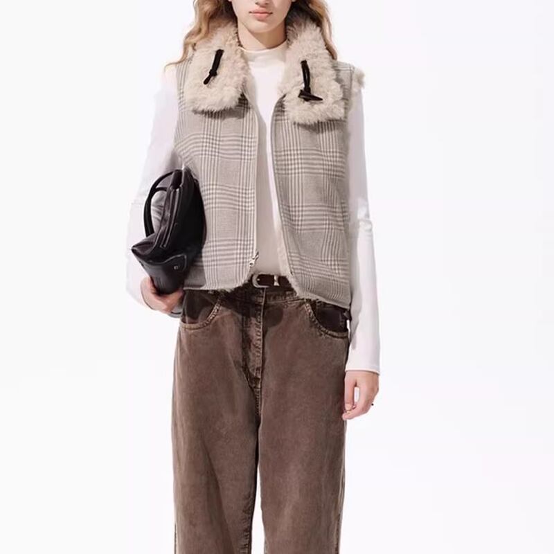 【outer】2wayファードッキングベスト Q7796