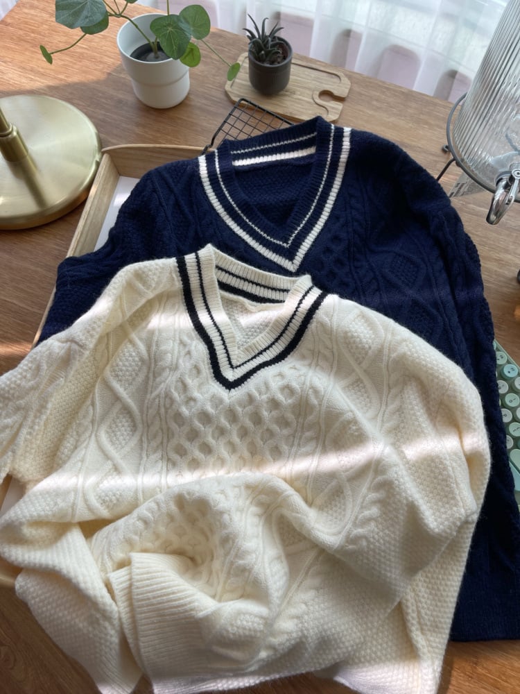 【tops】Vネックニットセーター　M28962