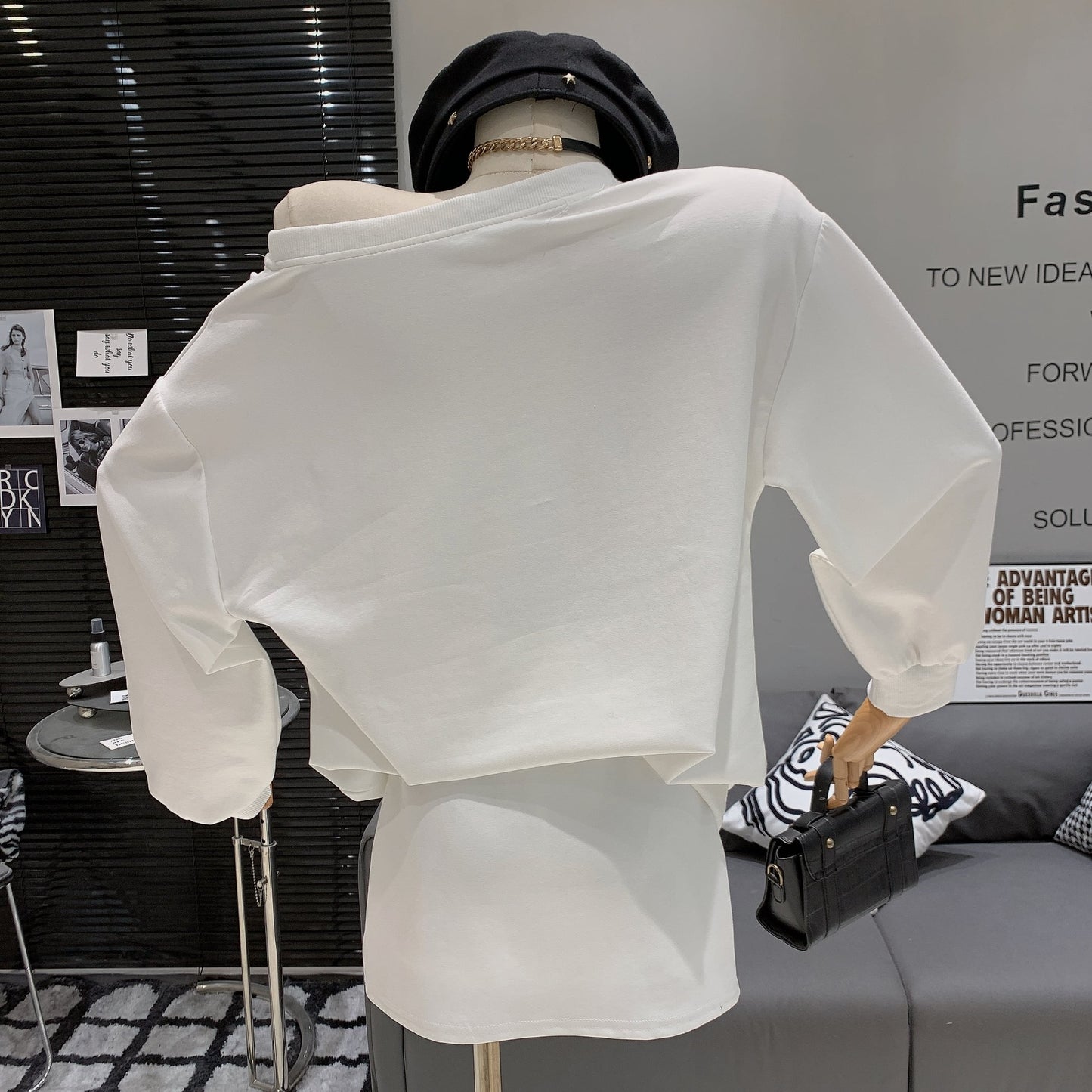 【set】ビジューオフショルダープルオーバー×スカートセット　M29714