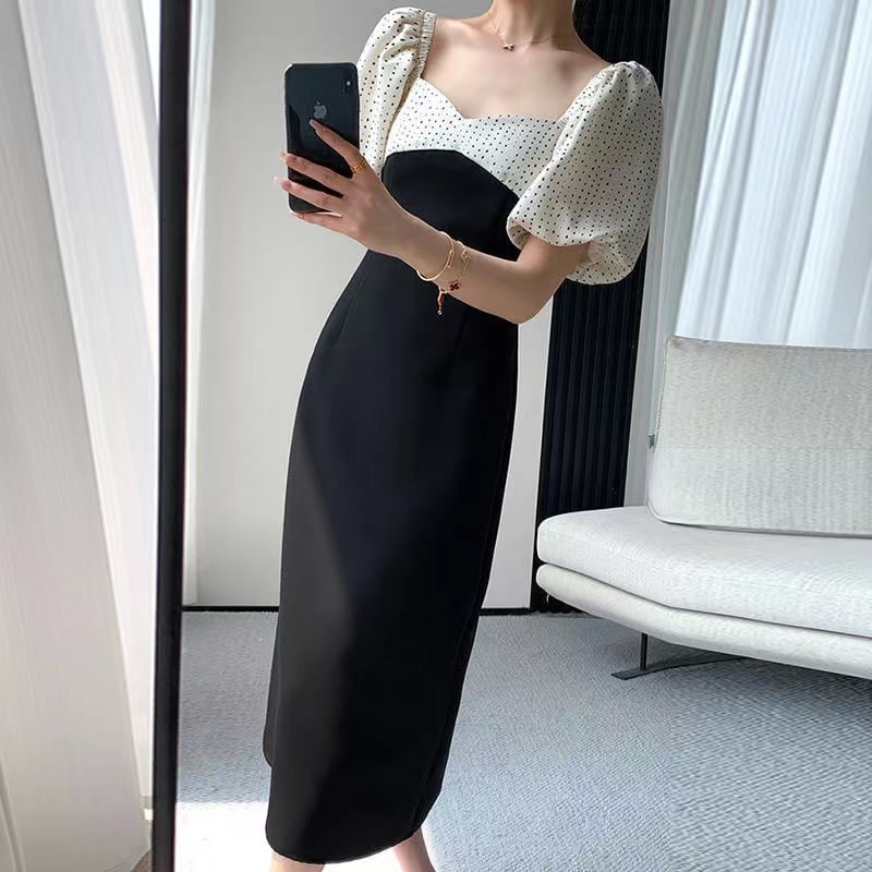 【dress】一目惚れ！レトロスクエアネック半袖パフ袖ドット柄着やせワンピースF2722