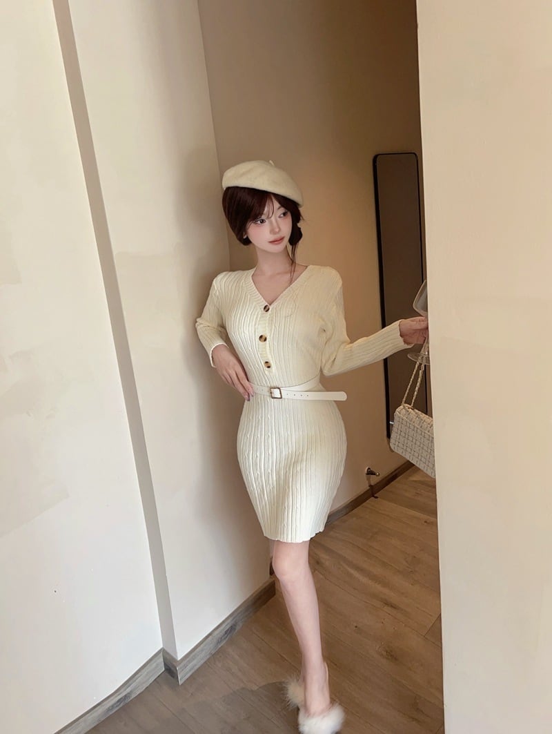 【dress】Vネックニットワンピース　M28378
