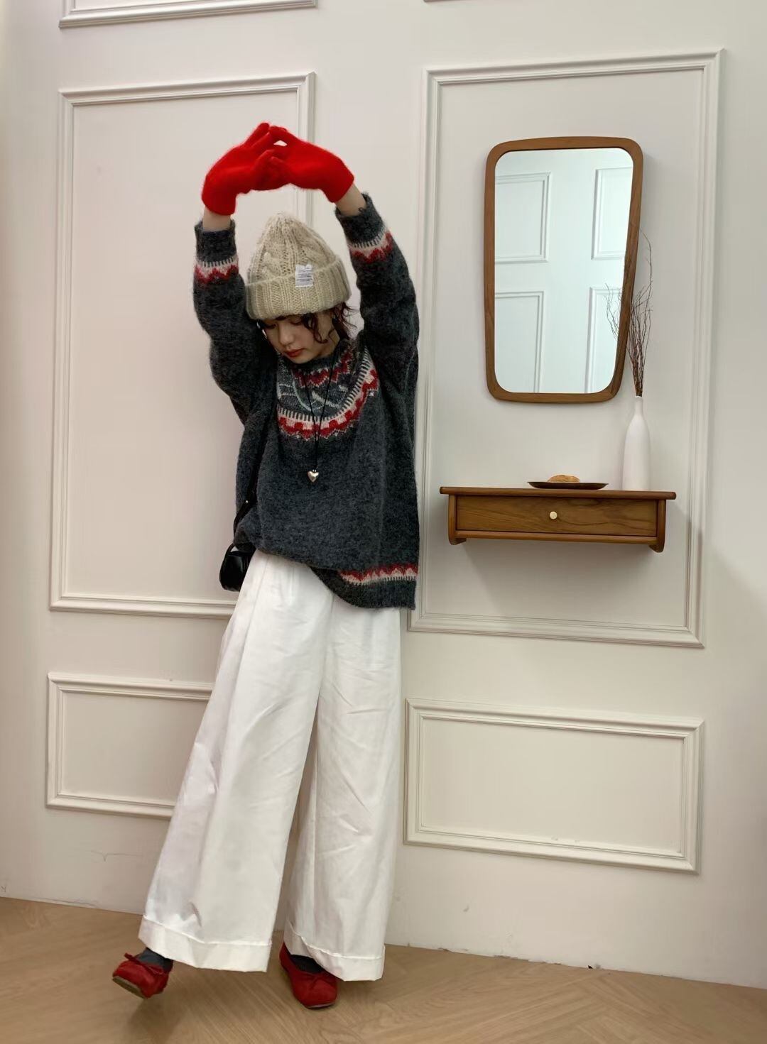 【tops】クルーネックニットセーター　M27109