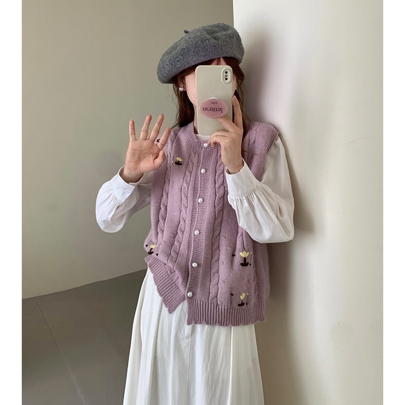 【tops】刺繍ニットベスト　M25881